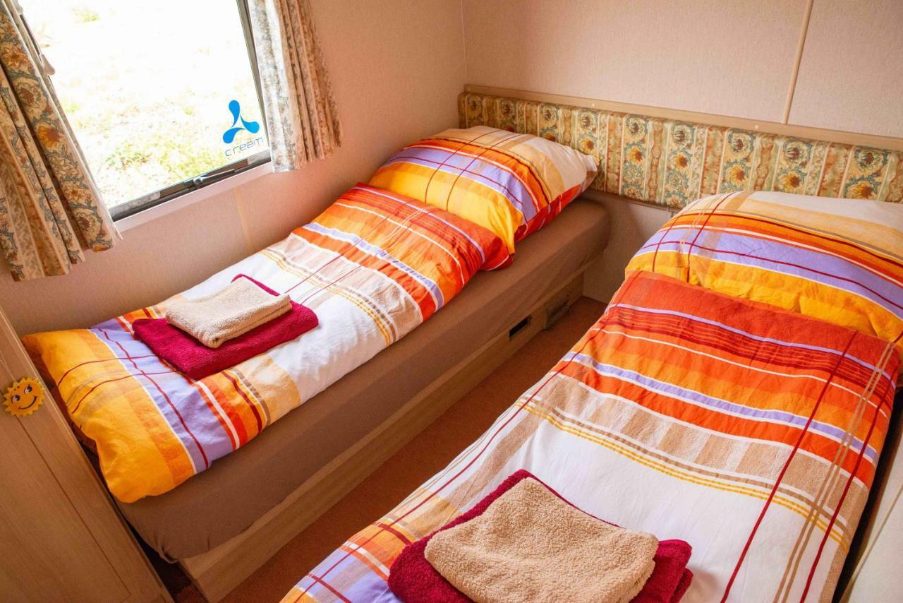 Mobilheimy Camp Dlouha Mile Hotel Rozmital pod Tremsinem Bagian luar foto
